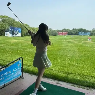 周雅凡